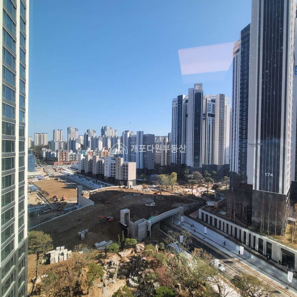 서울 강남구 개포동 디퍼아51p ㅣ 막힘없는 시원한 트인 뷰 생활편리 동 월세 매물번호 11140 사진 2
